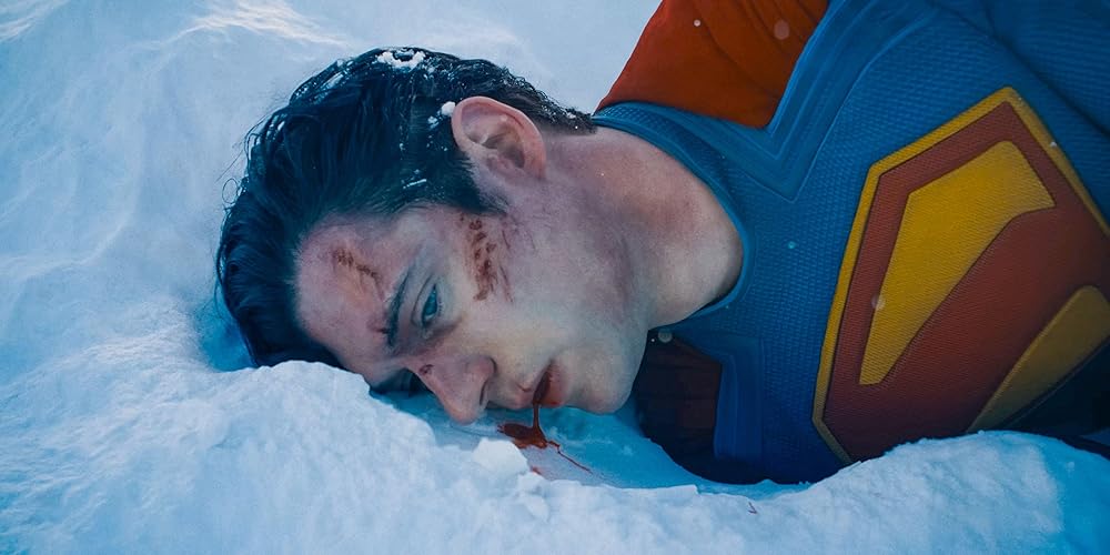 Superman-Recensione-Film-James-Gunn