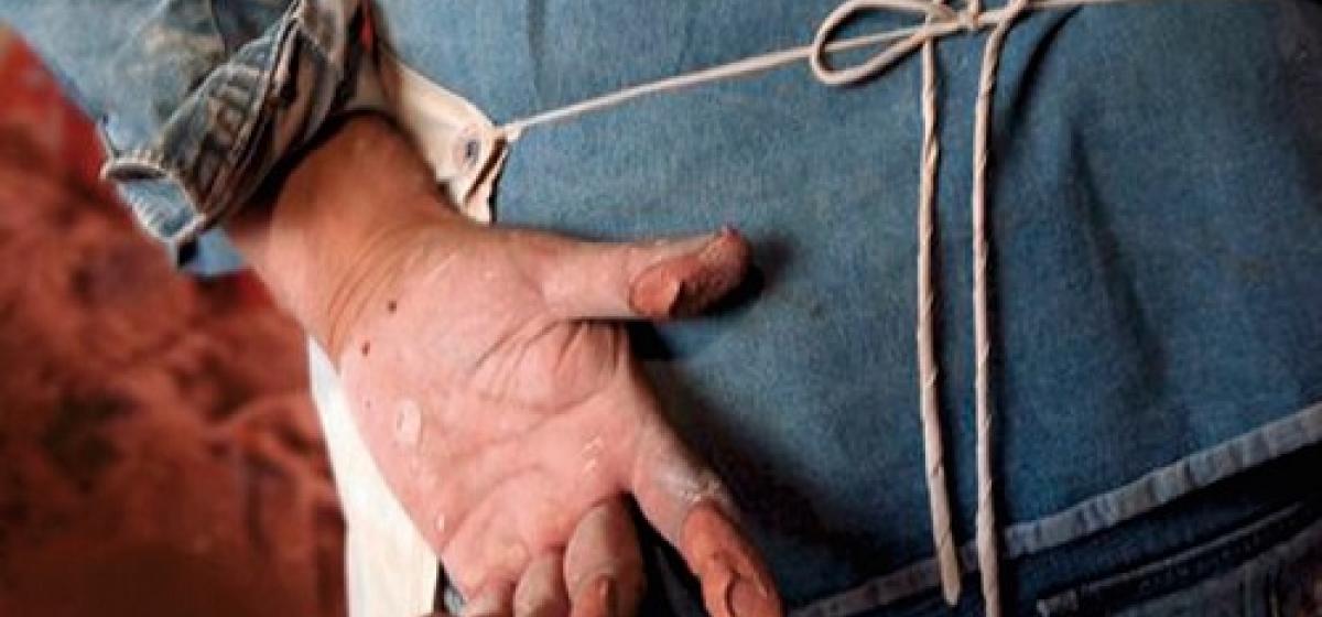 il gesto delle mani recensione